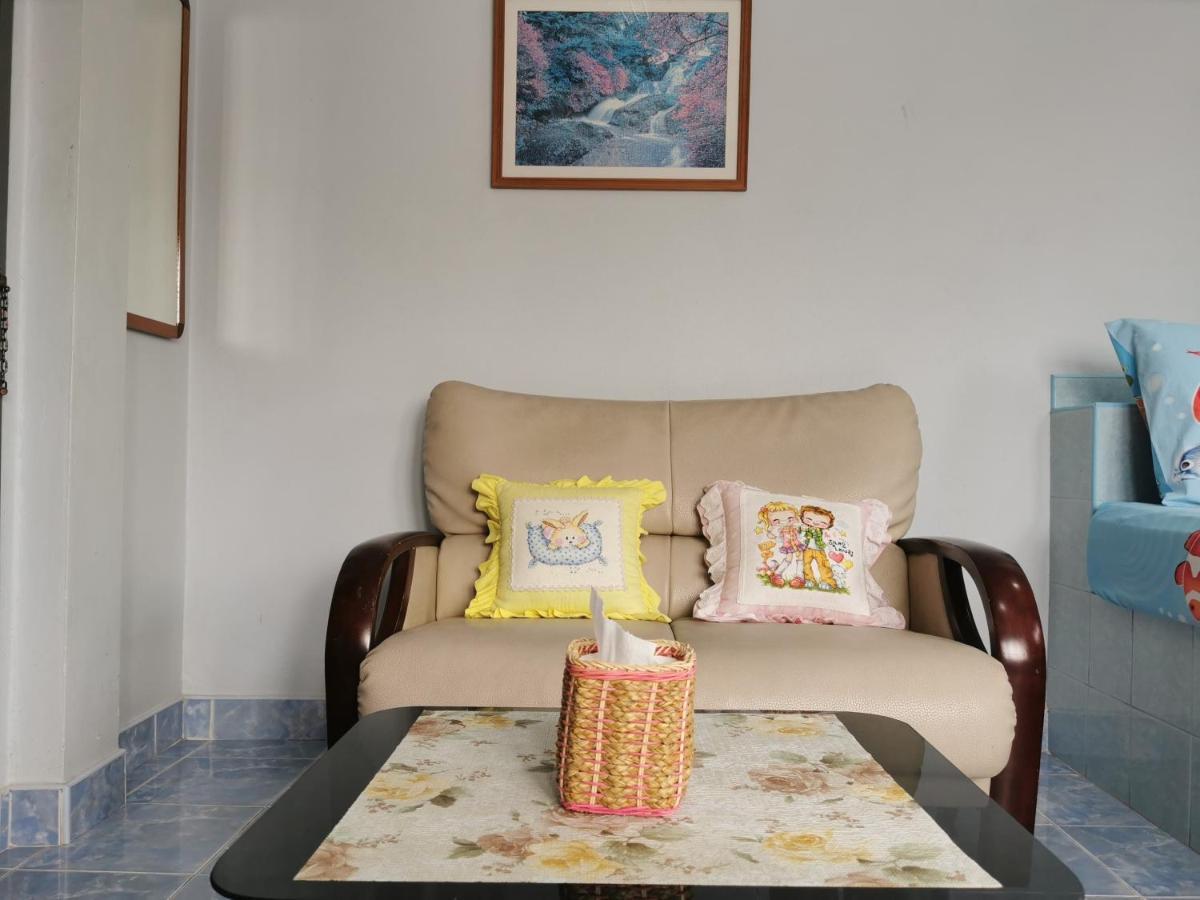 Samiya Guesthouse Bangsaen Εξωτερικό φωτογραφία